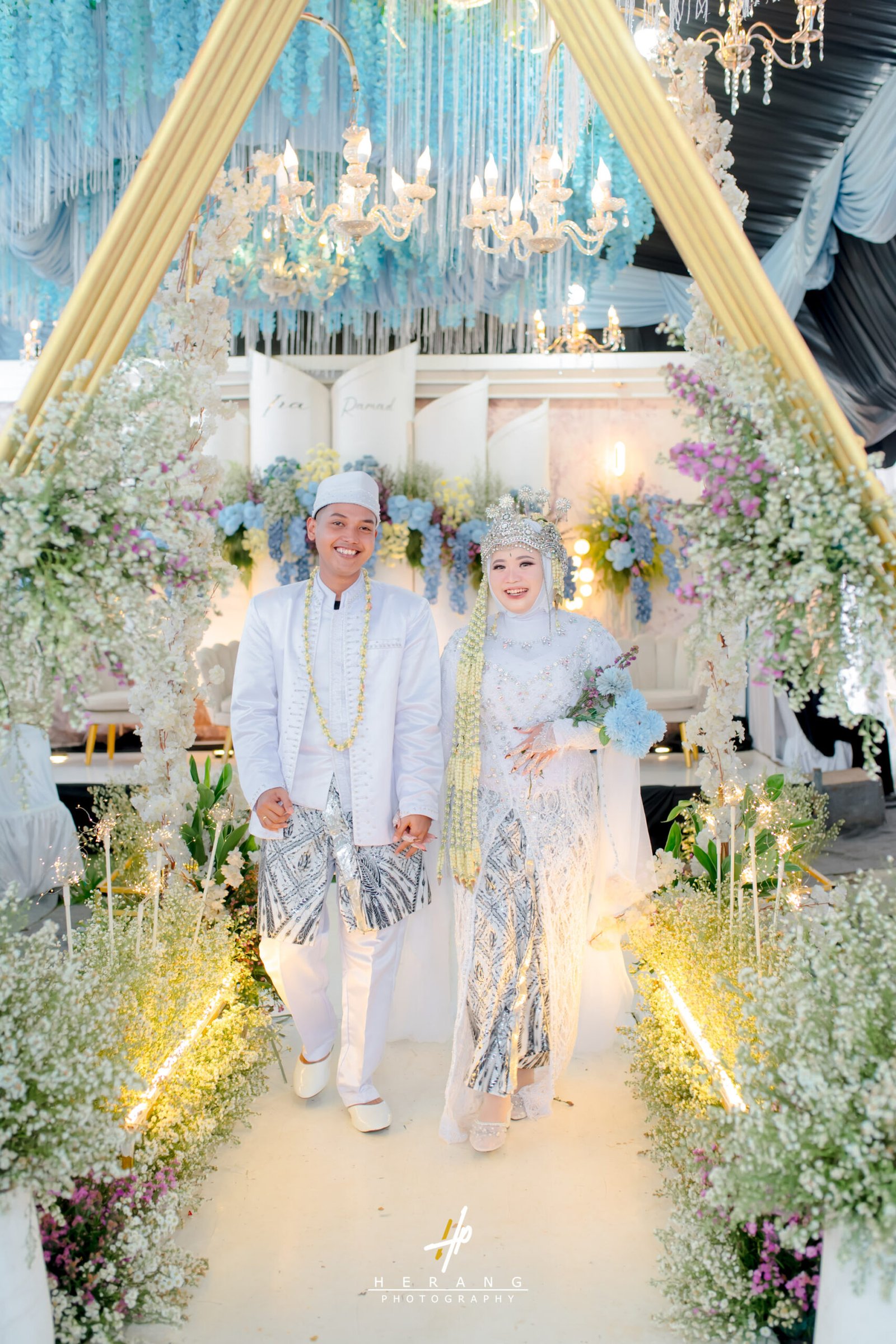 HERANG-900459_022759